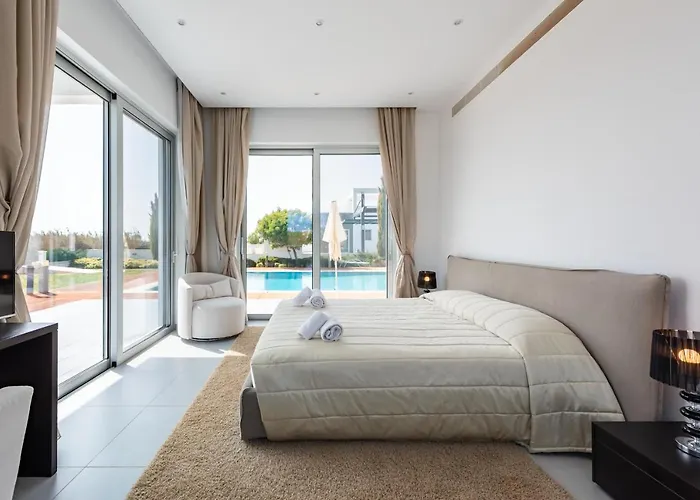 Seafront Maya By Ruidoso Luxury * Ayia Napa