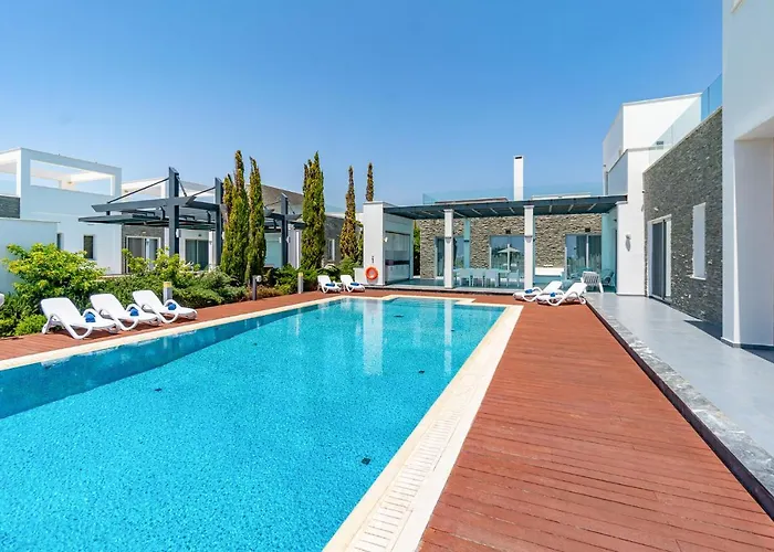 Seafront Maya By Ruidoso Luxury Ayia Napa