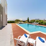 Вилла Seafront Maya By Ruidoso Luxury